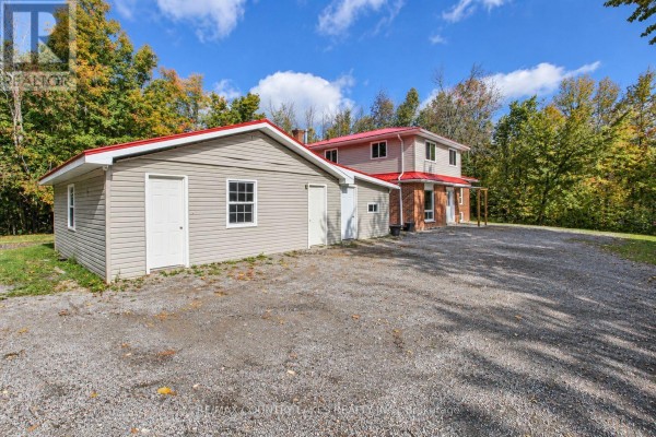 Workshop - 1945 County Road 48, Kawartha Lakes, ON K0M2B0 Photo 4