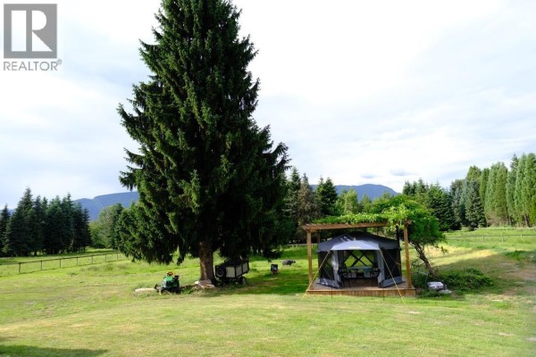 19465 Mcneil Road, Pitt Meadows, BC V3Y1Z1 Photo 4