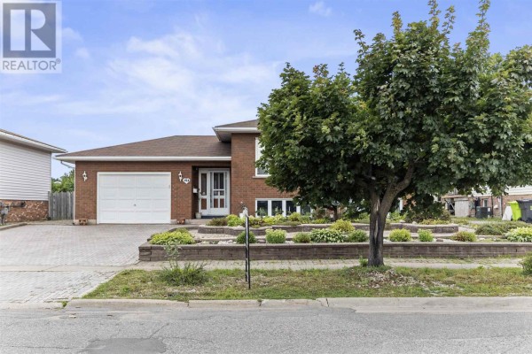 195 Bitonti Cres, Sault Ste  Marie, ON, photo 2
