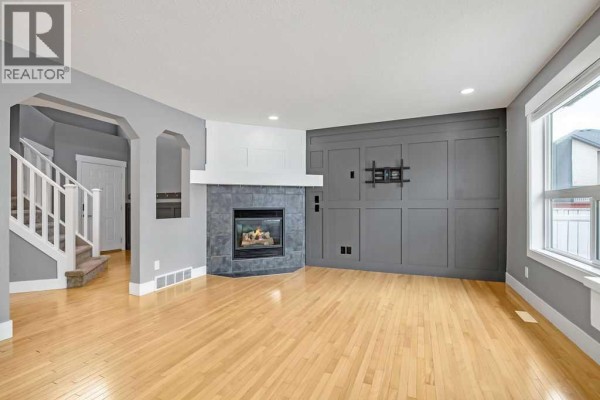 Dining room - 195 Cranwell Crescent Se, Calgary, AB T3M1G1 Photo 3