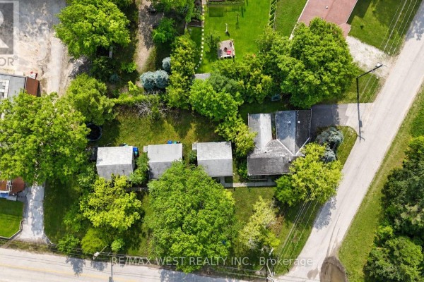195 Dunkerron Avenue, Wasaga Beach, ON, photo 2