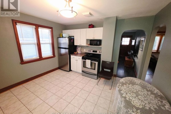 Primary Bedroom - 195 Empress Avenue S, Thunder Bay, ON P7E6S1 Photo 3