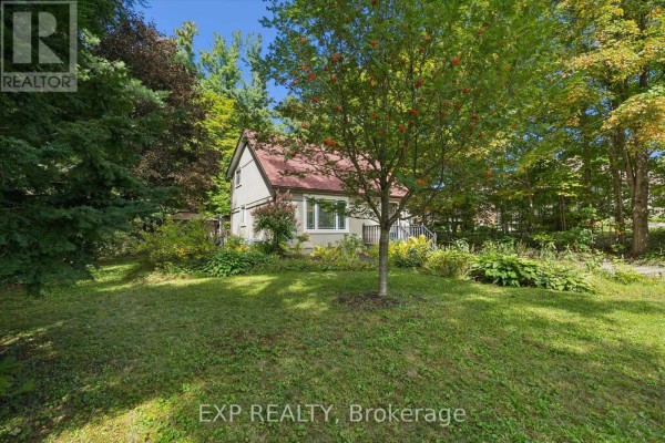 195 Maple Street, Bracebridge, ON P1L1K4 Photo 2
