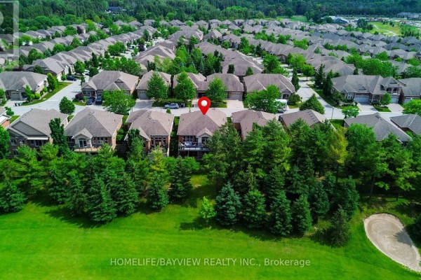 Great room - 195 Ridge Way, New Tecumseth, ON L9R0K5 Photo 4
