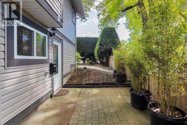 195 W 12 Avenue, Vancouver, BC V5Y1T6 Photo 3