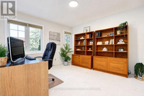 1950 Ludgate Crescent, Ottawa, ON K1J8L2 Photo 4