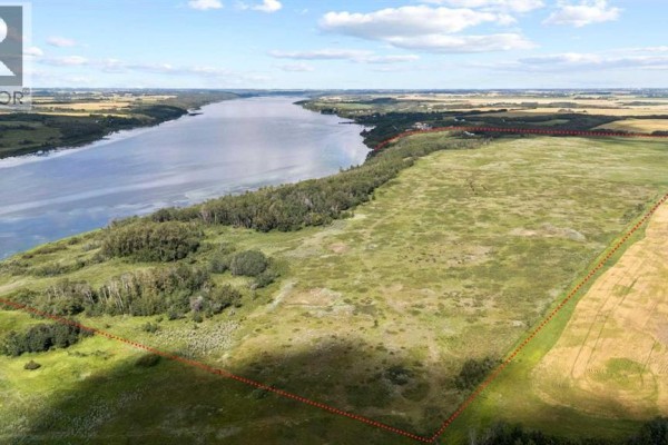 19515 Twp Rd 452, Rural Camrose County, AB, photo 3