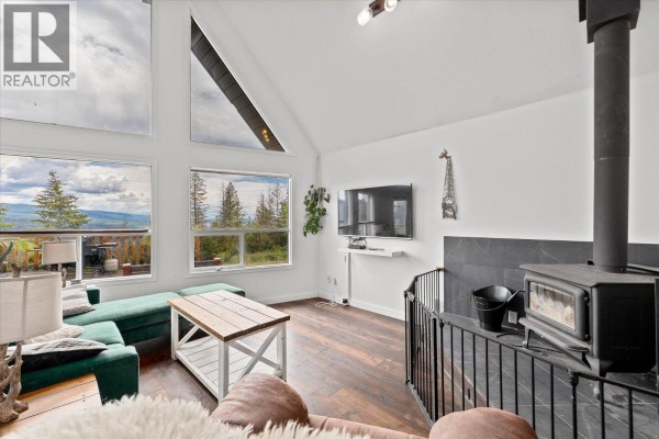 2pc Bathroom - 1957 Huckleberry Road, Kelowna, BC V1X4K4 Photo 5