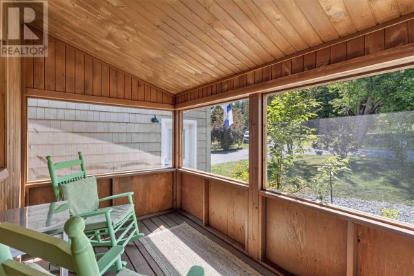 Living room - 1959 Highway 208, Hemford, NS B0R1E0 Photo 5
