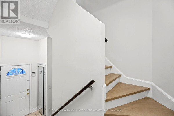 Bedroom 2 - 196 - 41 Collinsgrove Road, Toronto, ON M1E4Z1 Photo 5