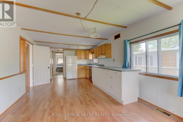 196 - 580 Beaver Creek Road, Waterloo, ON N2J3Z4 Photo 5