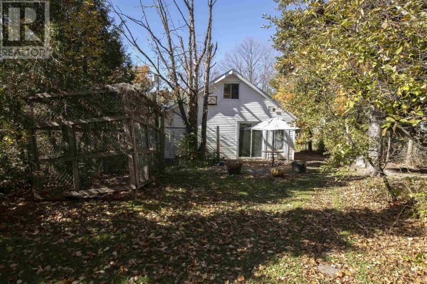 196 Elmwood Ave, Sault Ste  Marie, ON P6B4W4 Photo 5