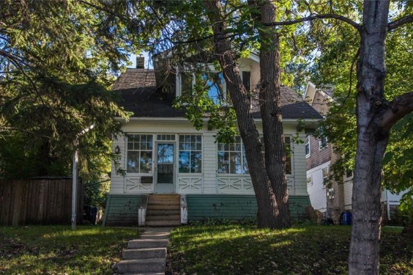 Foyer - 196 Enfield Crescent, Winnipeg, MB R2H1B1 Photo 2