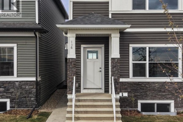 196 Huxbury View Ne, Calgary, AB, photo 2