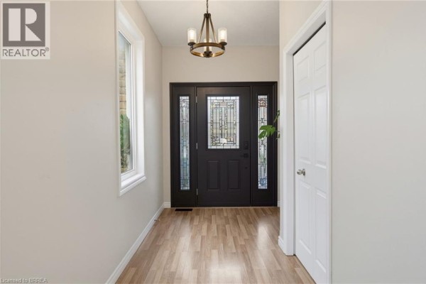 196 Mcguiness Drive, Brantford, ON, photo 3