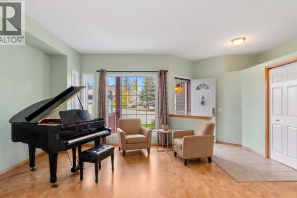 Laundry room - 196 River Rock Crescent Se, Calgary, AB T2C4J1 Photo 4