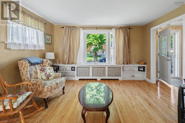 Bedroom - 196 St. Peters Road, Sydney, NS B1P4P8 Photo 4
