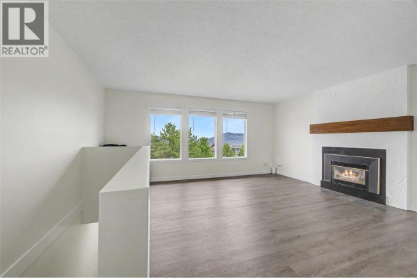 Dining nook - 1963 Harrison Way, Kamloops, BC V1S1M8 Photo 4