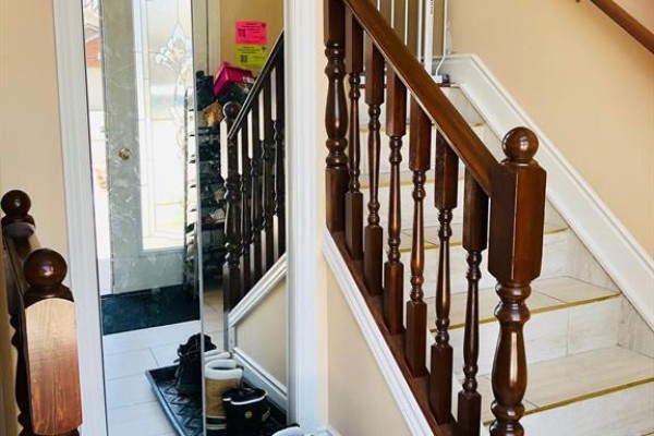 Foyer - 1965 Northway Avenue Unit# Upper, Windsor, ON N9B0A3 Photo 2