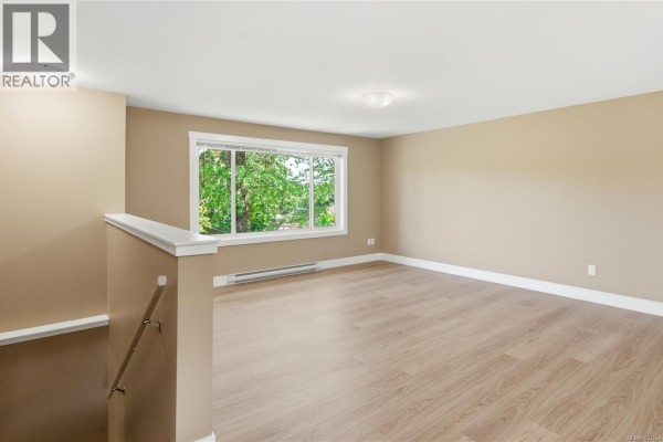 1965 Stannard Dr, Nanaimo, BC, photo 2