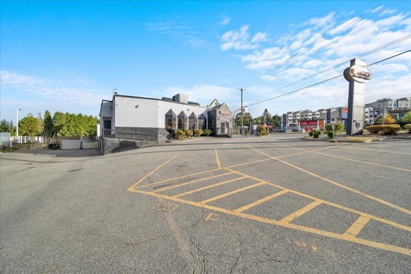 1965 Sumas Way, Abbotsford, BC V2S4L5 Photo 2