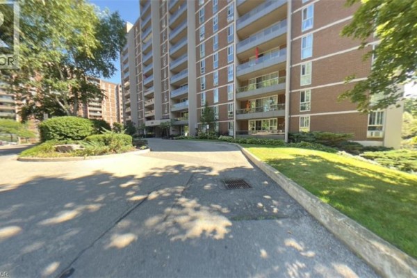 1966 Main Street Unit# 306, Hamilton, ON, photo 2