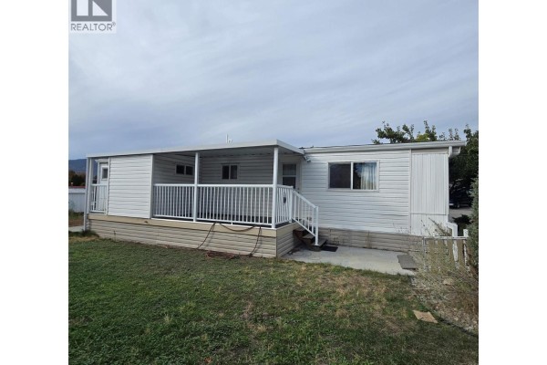 Bedroom - 197 Dauphin Avenue Unit# 16, Penticton, BC V2A3S3 Photo 2