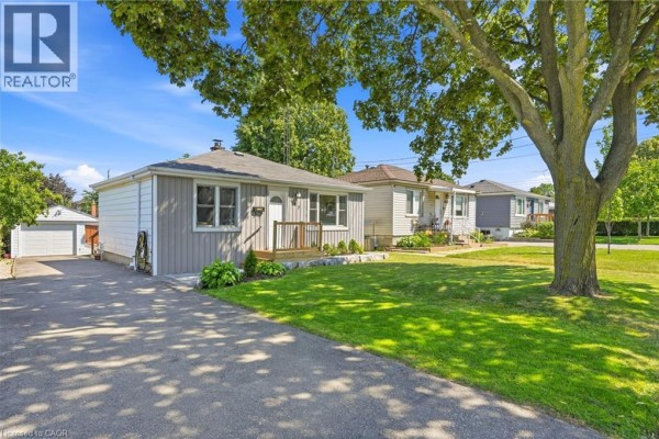 197 East 44th Street, Hamilton, ON, photo 2