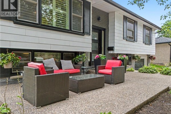 197 Kribs Street, Cambridge, ON, photo 2