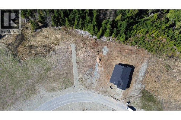 197 Wakita Street, Kitimat, BC V8C0B7 Photo 4