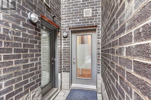 1972b Victoria Park Avenue, Toronto, ON M3A0A8 Photo 5
