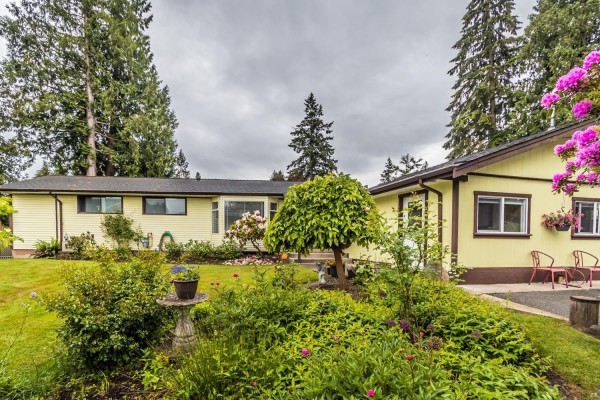 19746 49 Avenue, Langley, BC V3A3R4 Photo 5