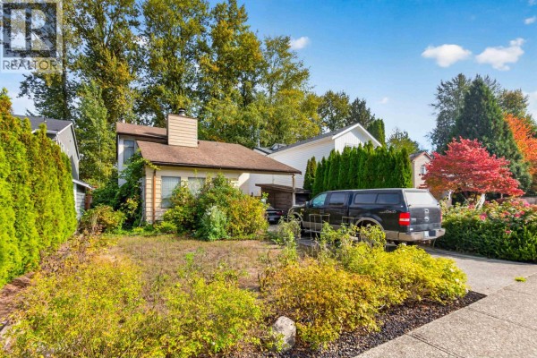 Residential for sale at 19765 Wildcrest Avenue, Pitt Meadows, BC - MLS® ScwYpi