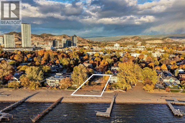 1978 Mcdougall Street, Kelowna, BC V1Y1A3 Photo 4