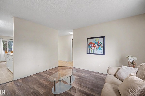 Primary Bedroom - #198 11421 34 St Nw, Edmonton, AB T5W5J7 Photo 4