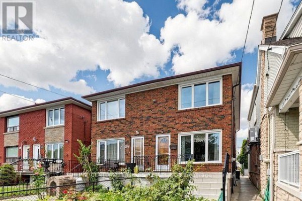 198 A Boon Avenue, Toronto, ON, photo 2