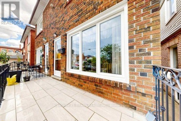 198 A Boon Avenue, Toronto, ON, photo 3