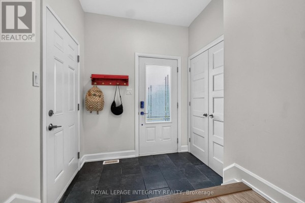 Living room - 198 Bourdeau Boulevard, The Nation, ON K0A2M0 Photo 5