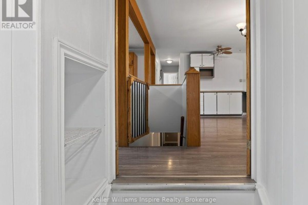 Kitchen - 198 Drive In Road, Laurentian Valley, ON K8A7P4 Photo 4