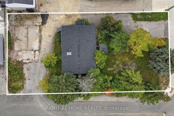 198 King Road, Richmond Hill, ON L4E2W1 Photo 4