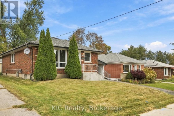 Kitchen - 198 Mcclennan Street, Peterborough, ON K9H5H7 Photo 2