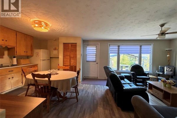 Living room - 198 Riviere Madawaska Road, Saint Jacques, NB E7B2E6 Photo 5