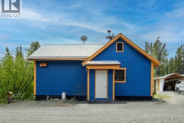 198 Taku Boulevard, Whitehorse South, YT Y0B1T0 Photo 3