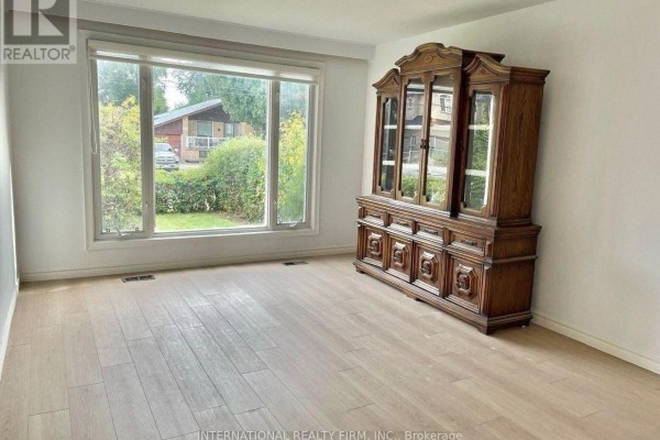 198 Waterloo Avenue, Toronto, ON, photo 3