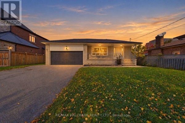198 Weldrick Road W, Richmond Hill