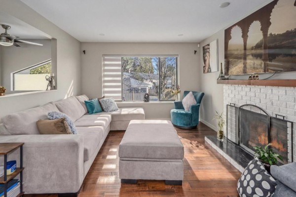 1981 158a Street, Surrey, BC V4A7M3 Photo 5