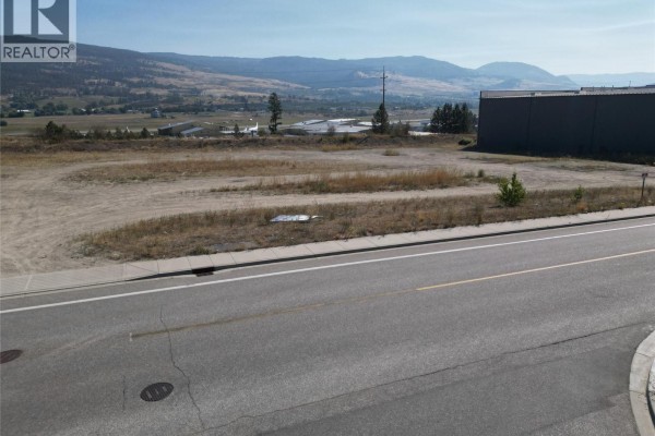 1985 Pier Mac Way, Kelowna, BC, photo 3