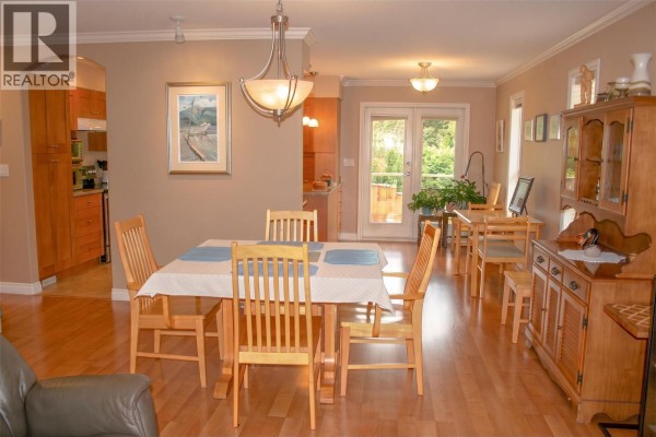 Family room - 1985 Stikine Place, Kamloops, BC V2E2T2 Photo 5