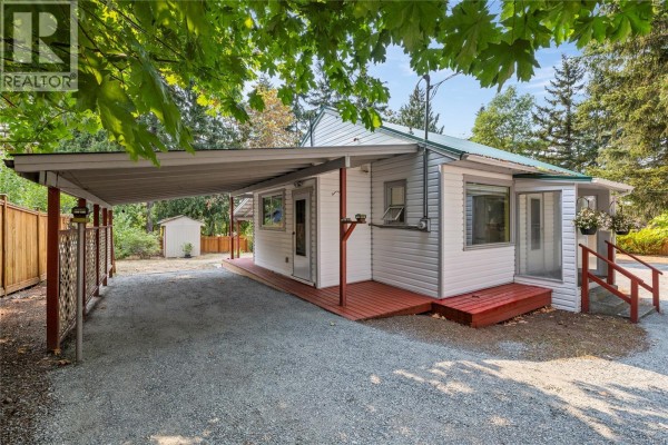 1987 Cedar Rd, Nanaimo, BC, photo 3