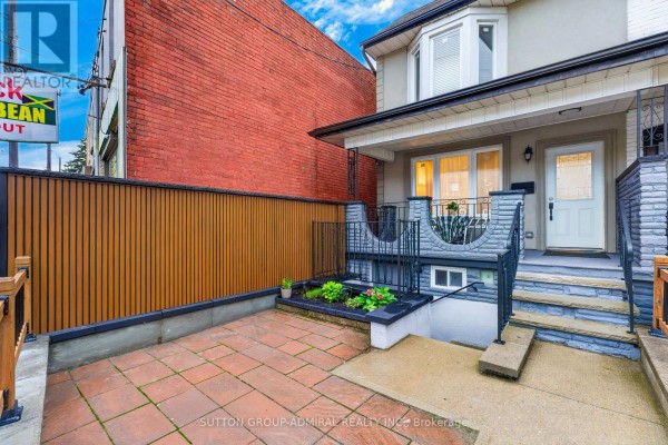 1987 Davenport Road, Toronto, ON, photo 3